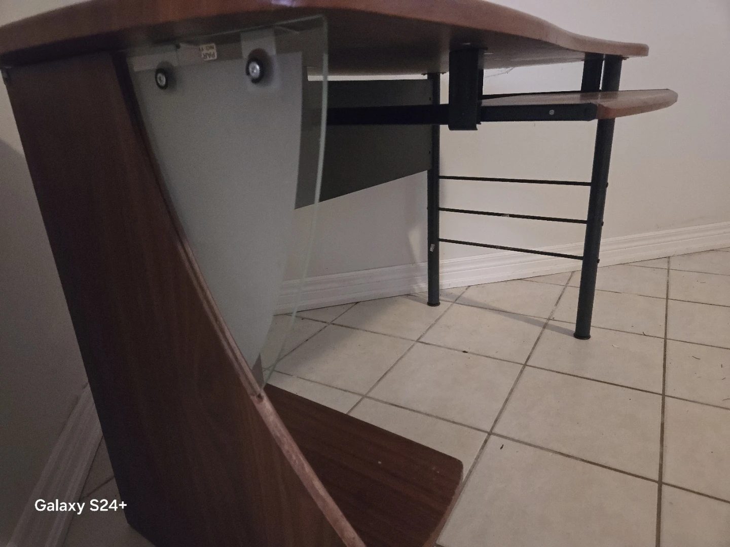 Wood Grain Computer Desk with Keyboard Tray - photo 4