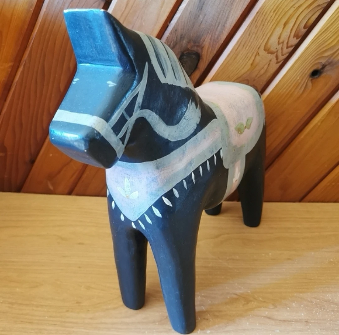 Rare Vintage Dala Horse Set – Hand Carved Wooden Folk Art Horses - photo 3