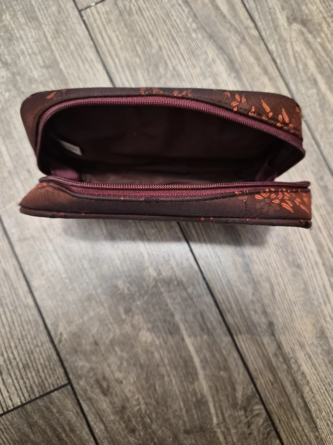 Small floral print pouch from Shiseido - photo 2