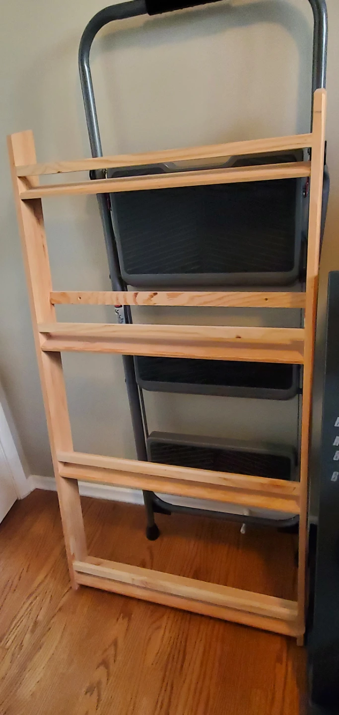Hanging book shelf