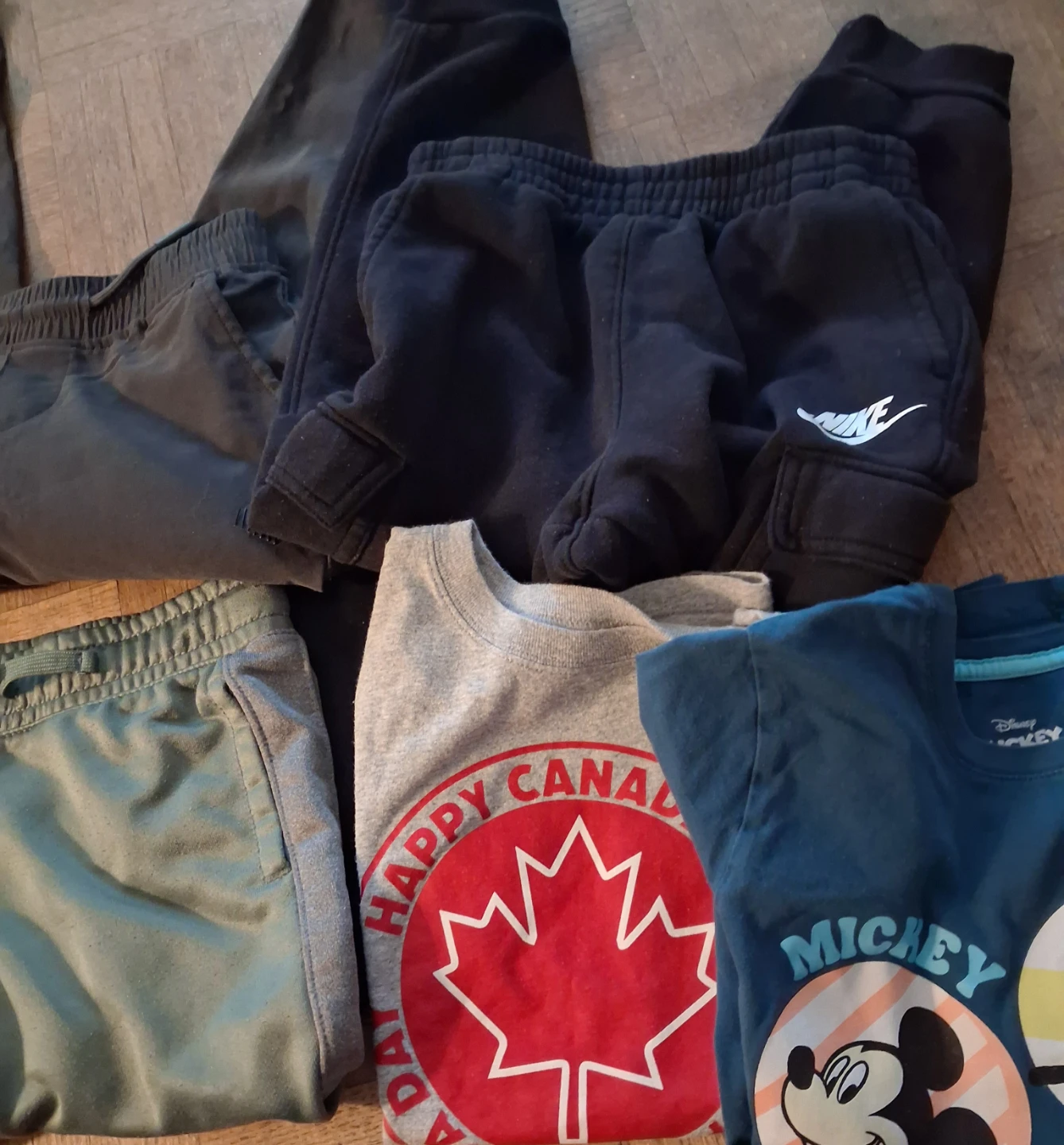 Kids' Clothing Bundle - Carter's, Nike, Disney Sizes 6 - photo 4
