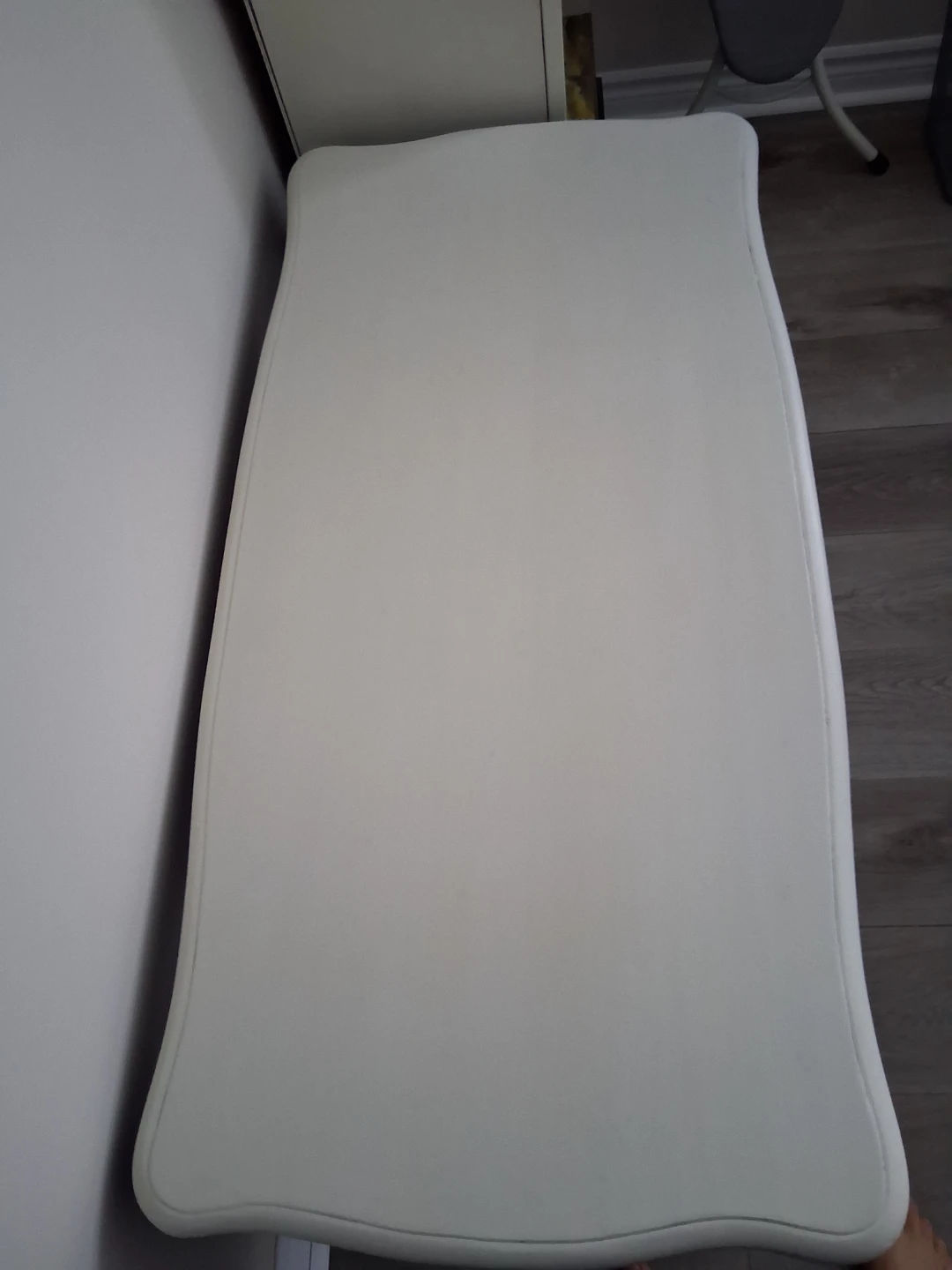 Off white and Black Accent Table - photo 2
