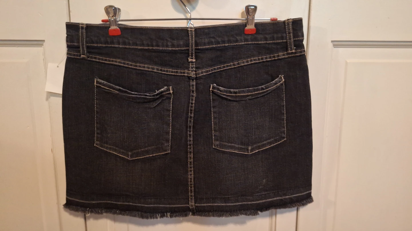 Old Navy Denim Skirt - Size 10 - photo 2