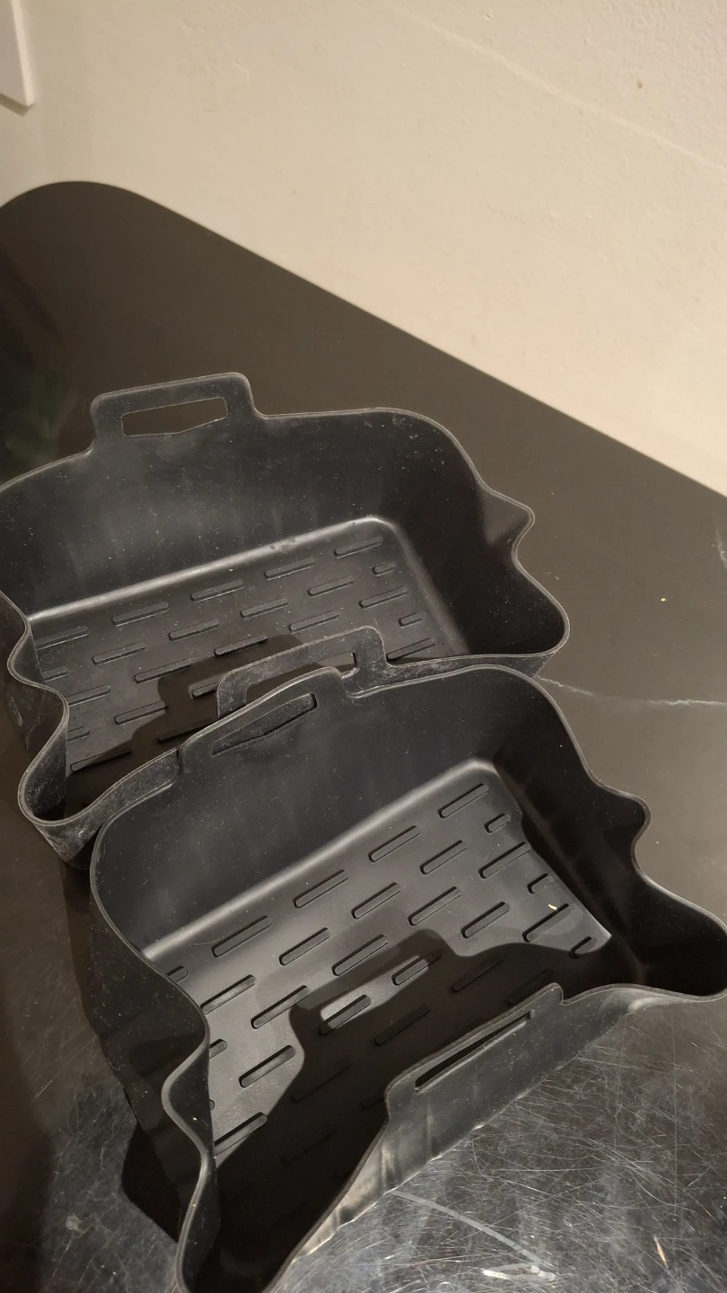 2 Black Silicone Air Fryer Liners