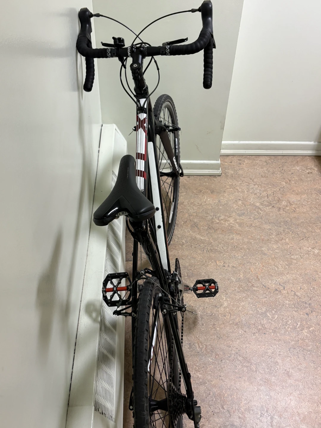 Giant "T-Tex" Gravel Bike - photo 5