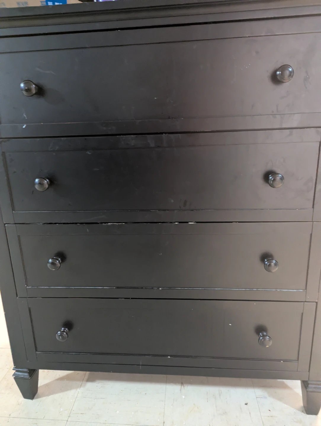 Black 4-drawer dresser