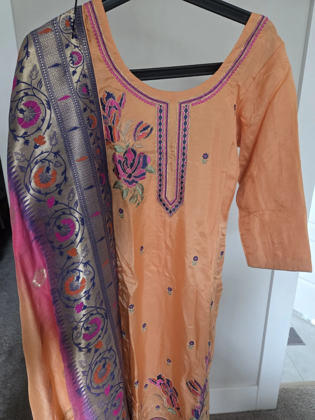 Brand New Women 3pc pajami suit - photo 4