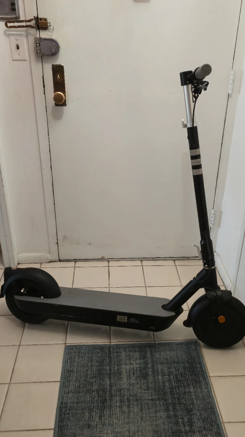 OKAI - NEON Pro Scooter w/ NFC key & OKAI Smart Helmut - photo 2