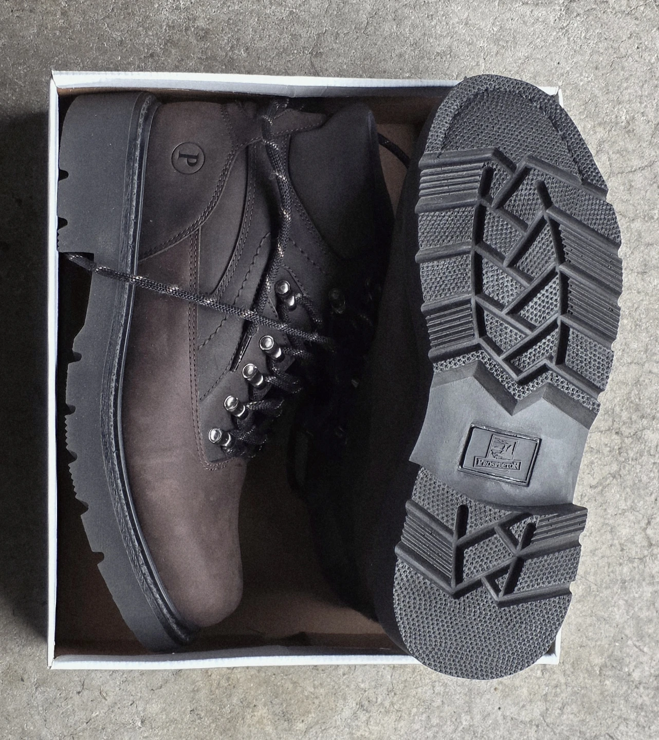 Prospector Brown Leather Work Boots