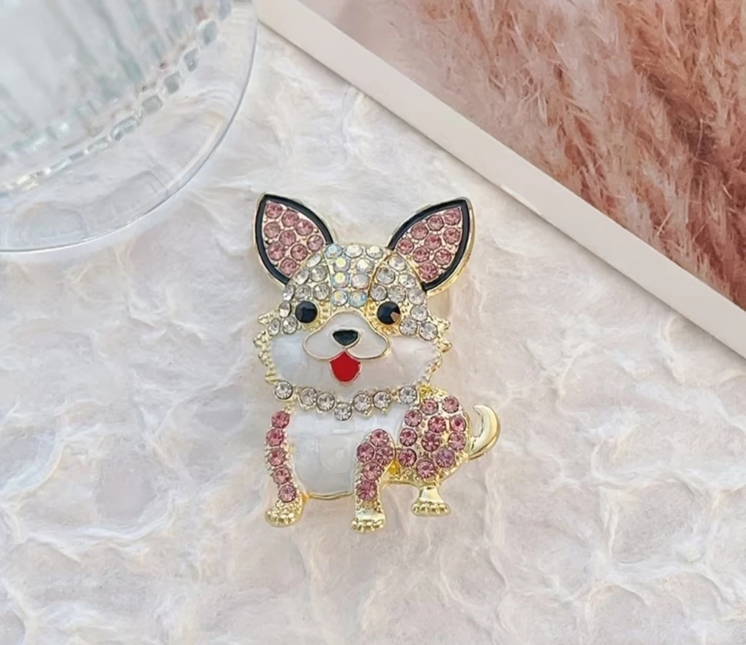 Chihuahua Brooch with Sparkling Rhinestones - photo 2