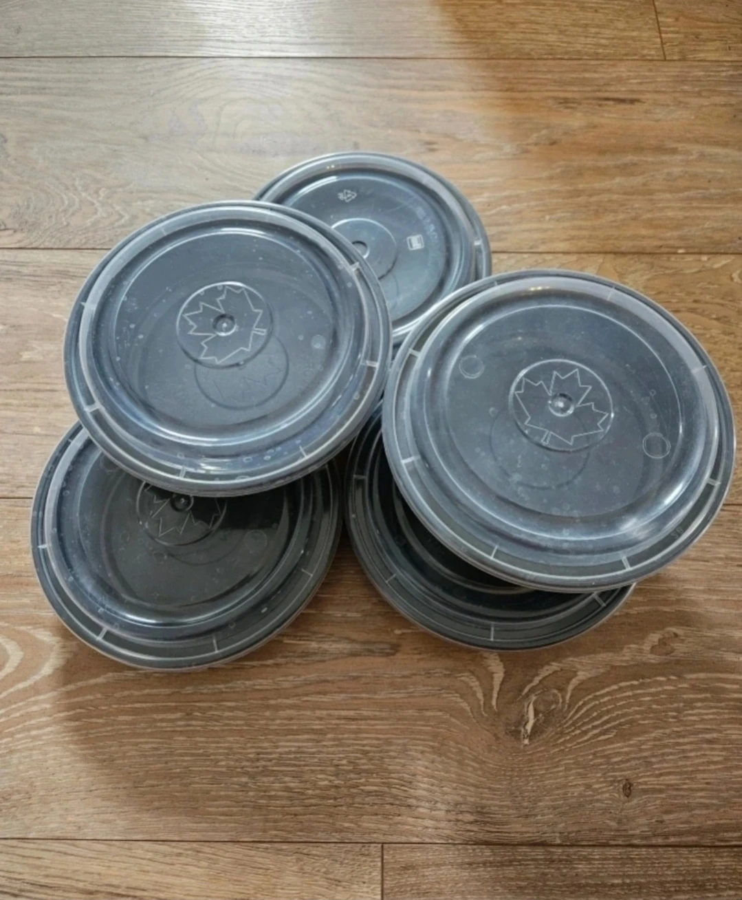 Black Plastic Takeout Container Lids (5 Pack)