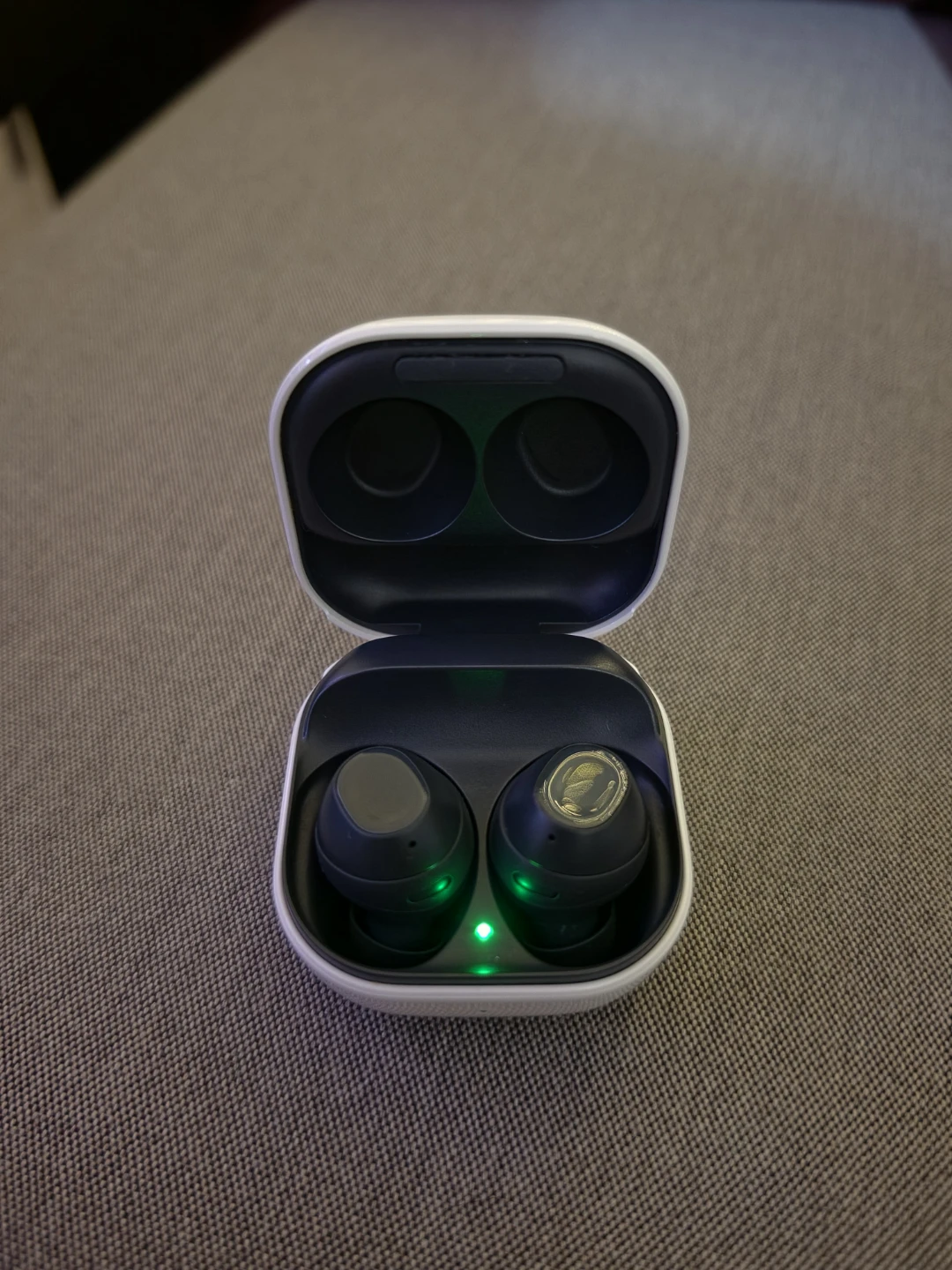 Samsung Galaxy Buds FE - photo 2
