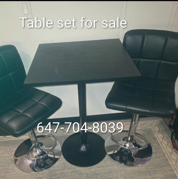 Black Bar Table and Stools Set