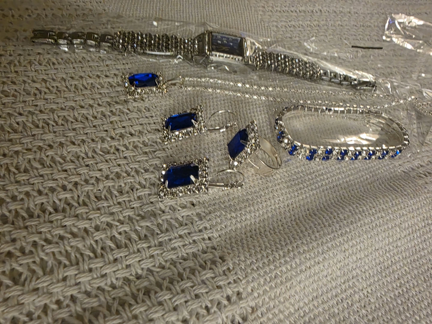 Women's Watch and Jewelry Set with Blue Gemstones