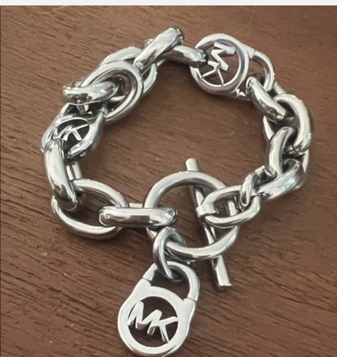 Michael Kors Silver Tone Chain Bracelet with Lock Charm