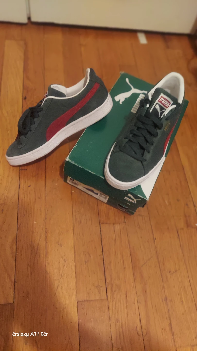 Puma Suede Sneakers