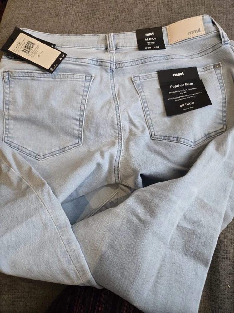 Mavi Alexa Sky Feather Blue Jeans Size 29/32 - photo 2