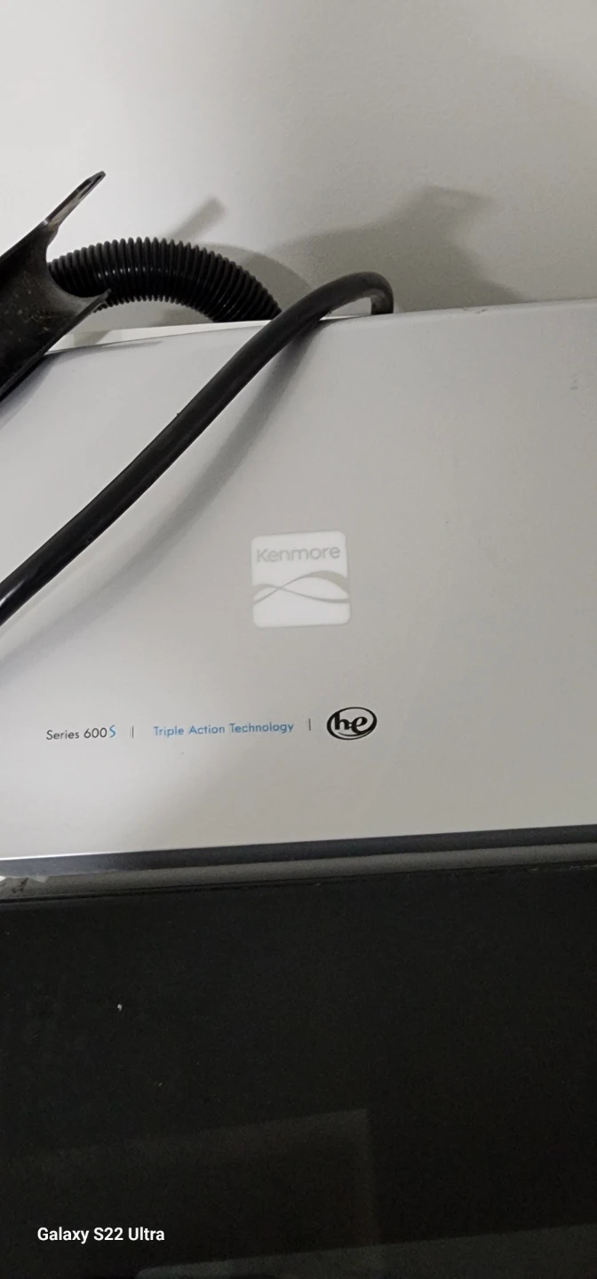 Kenmore Series 600S Top Load Washing Machine - photo 3