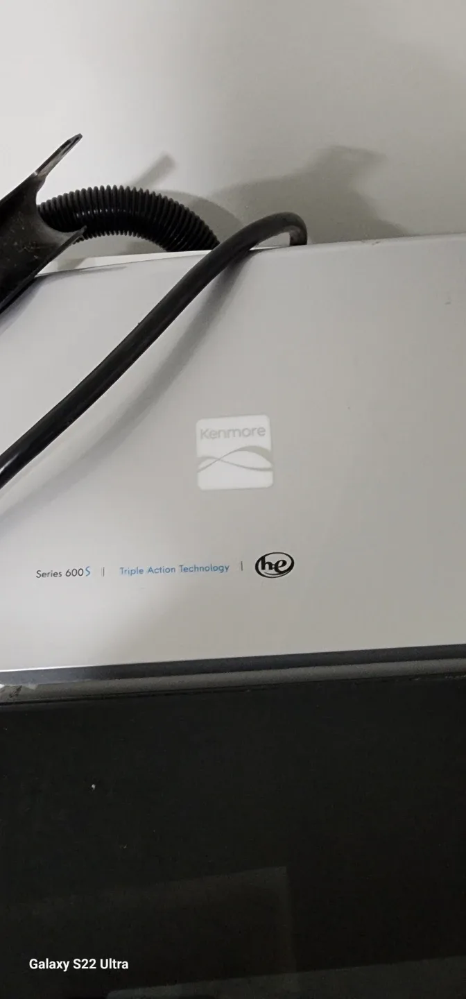 Kenmore Series 600S Top Load Washing Machine - photo 3
