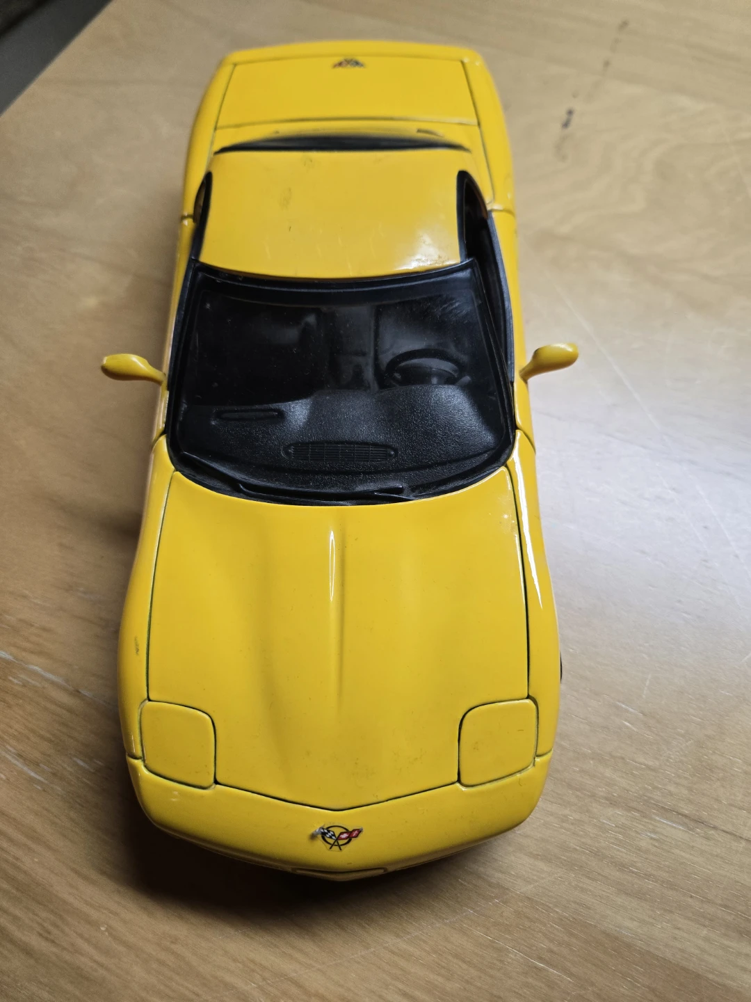 Yellow Corvette Diecast Model Car - photo 4
