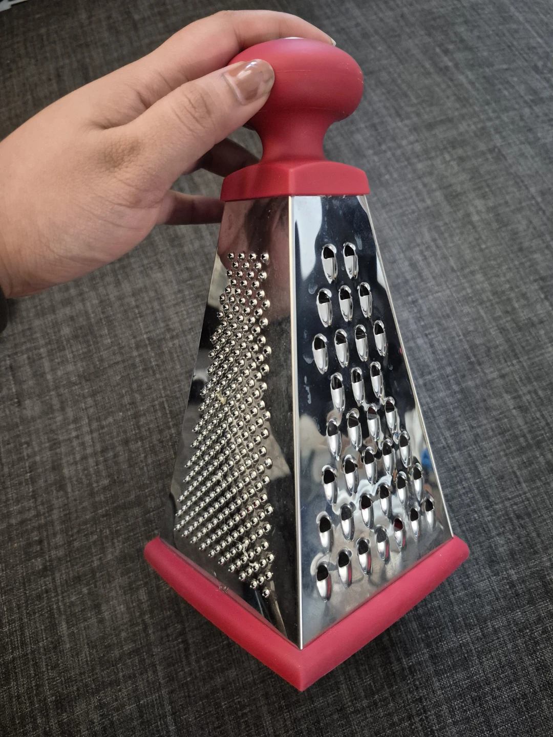 Red and Silver 4-Sided Grater - photo 5