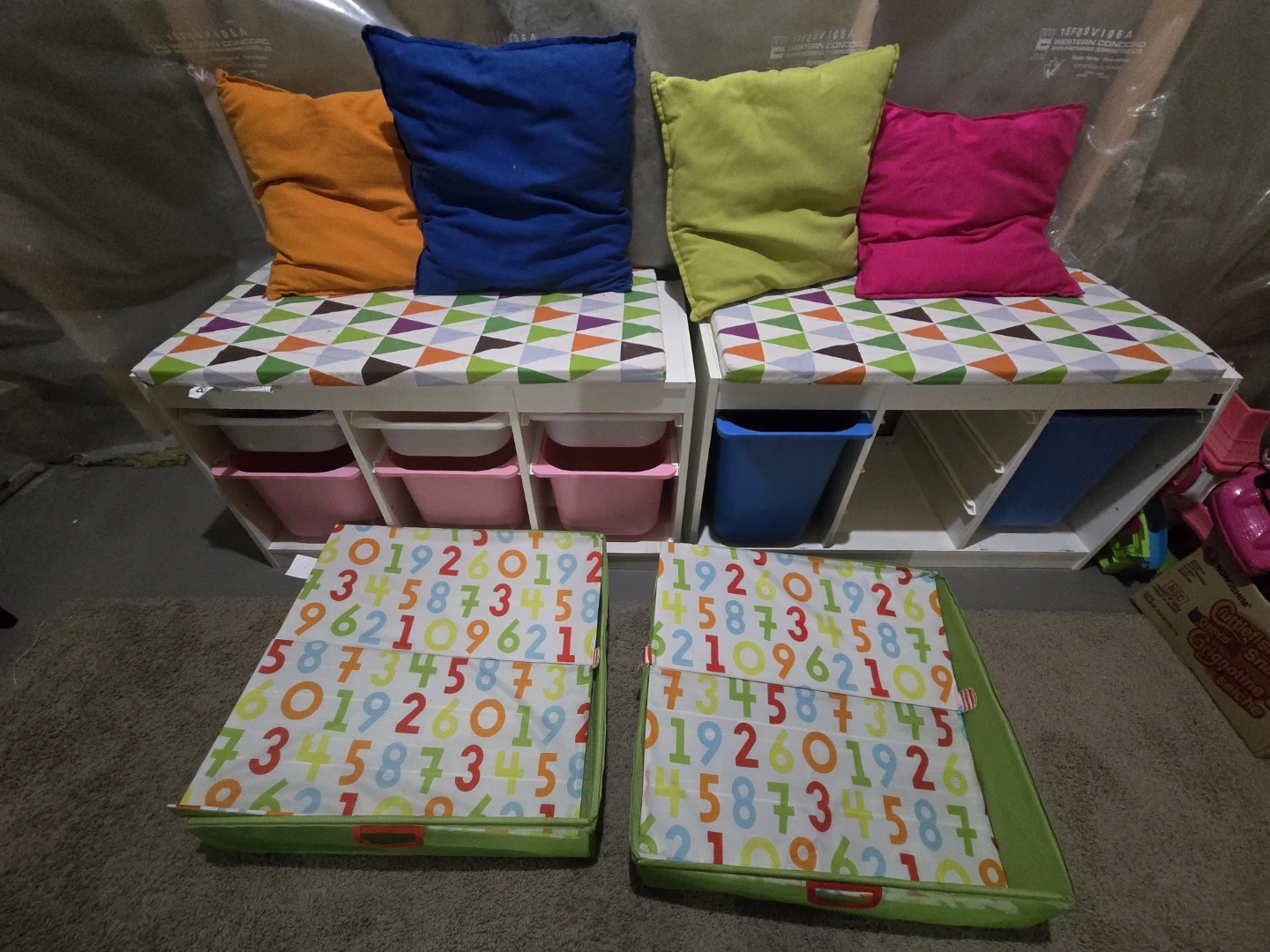 Kids Storage Bench with 4 Cushions