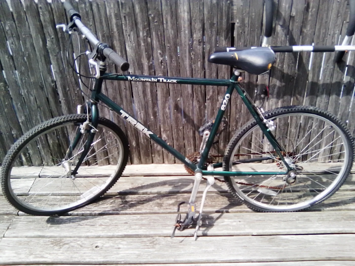 Trek 820 mountain bike