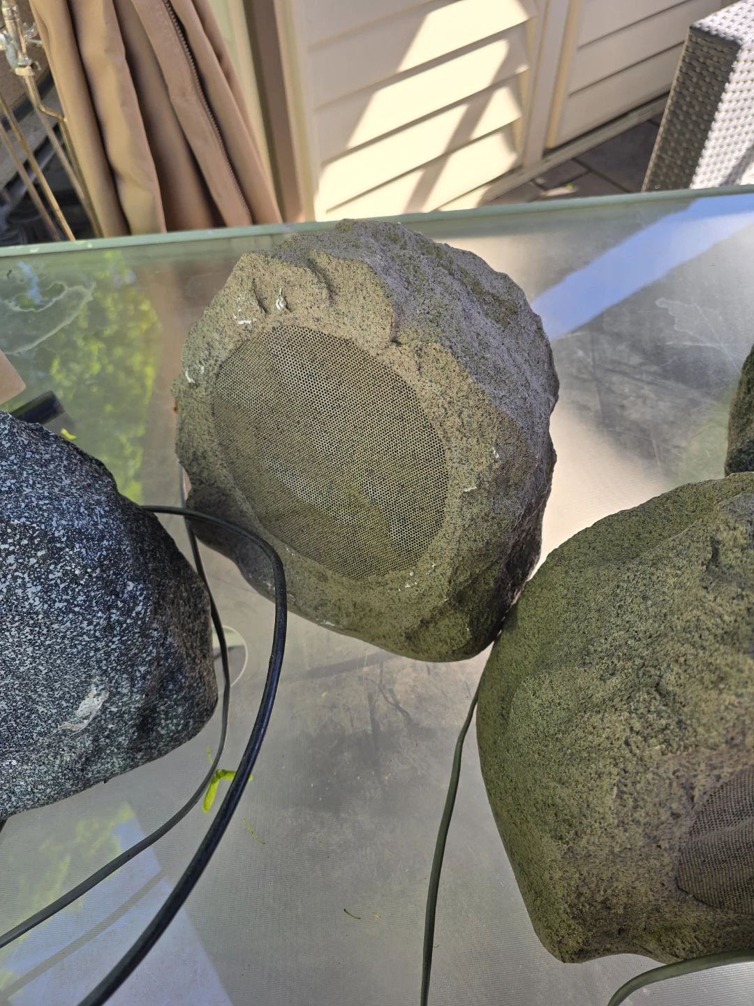 Rock Garden Speakers - Lot of 8 - photo 2