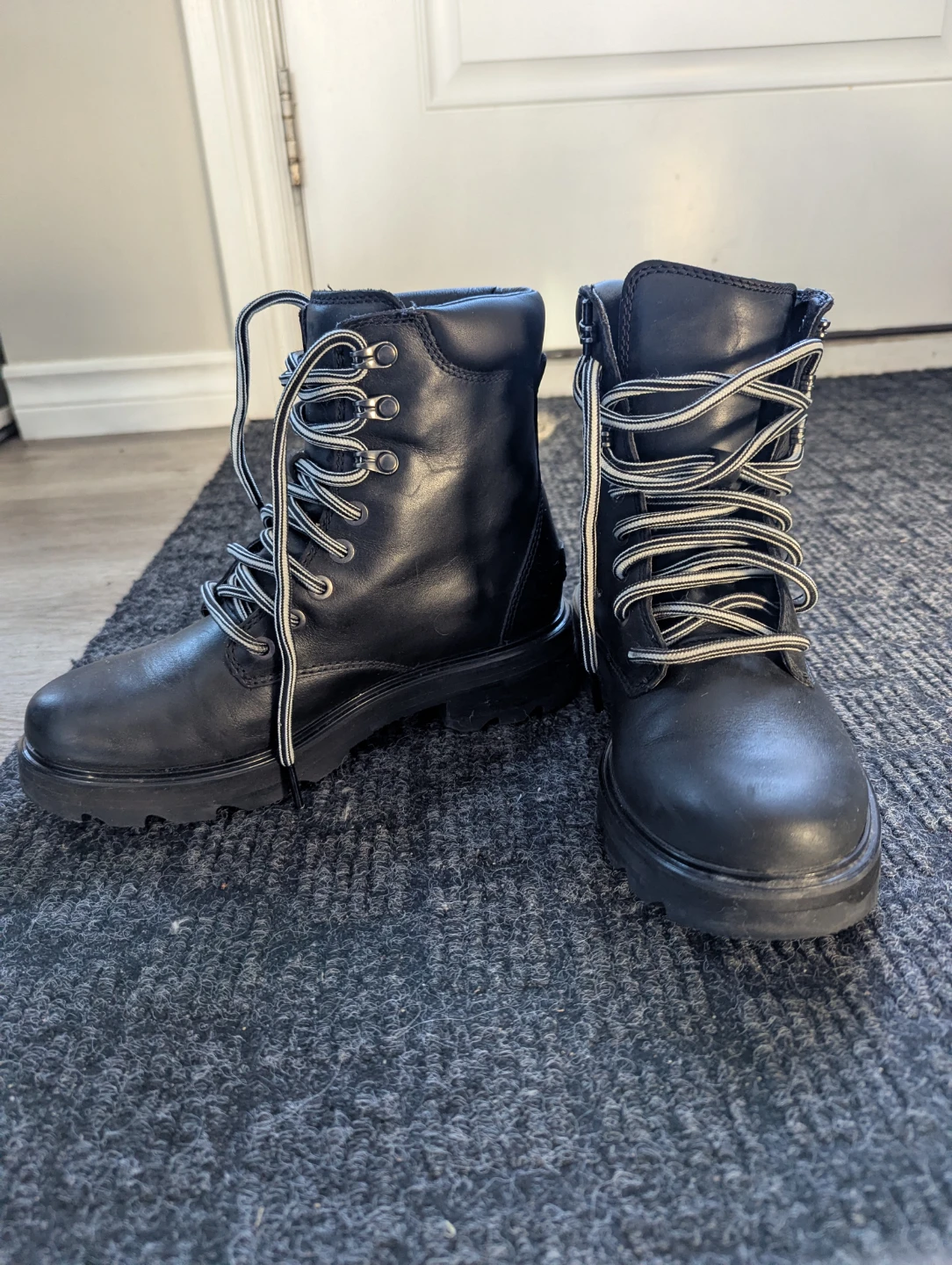 Black Sorel Lace-Up Winter Boots
