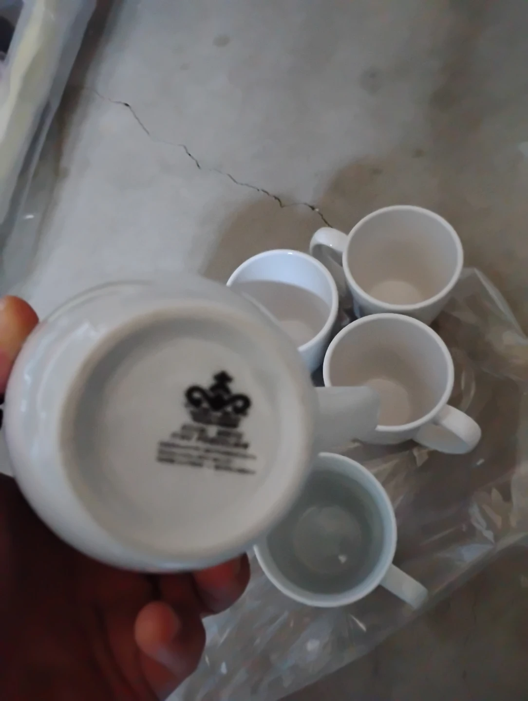 Set of 6 White Ceramic Mugs - photo 4