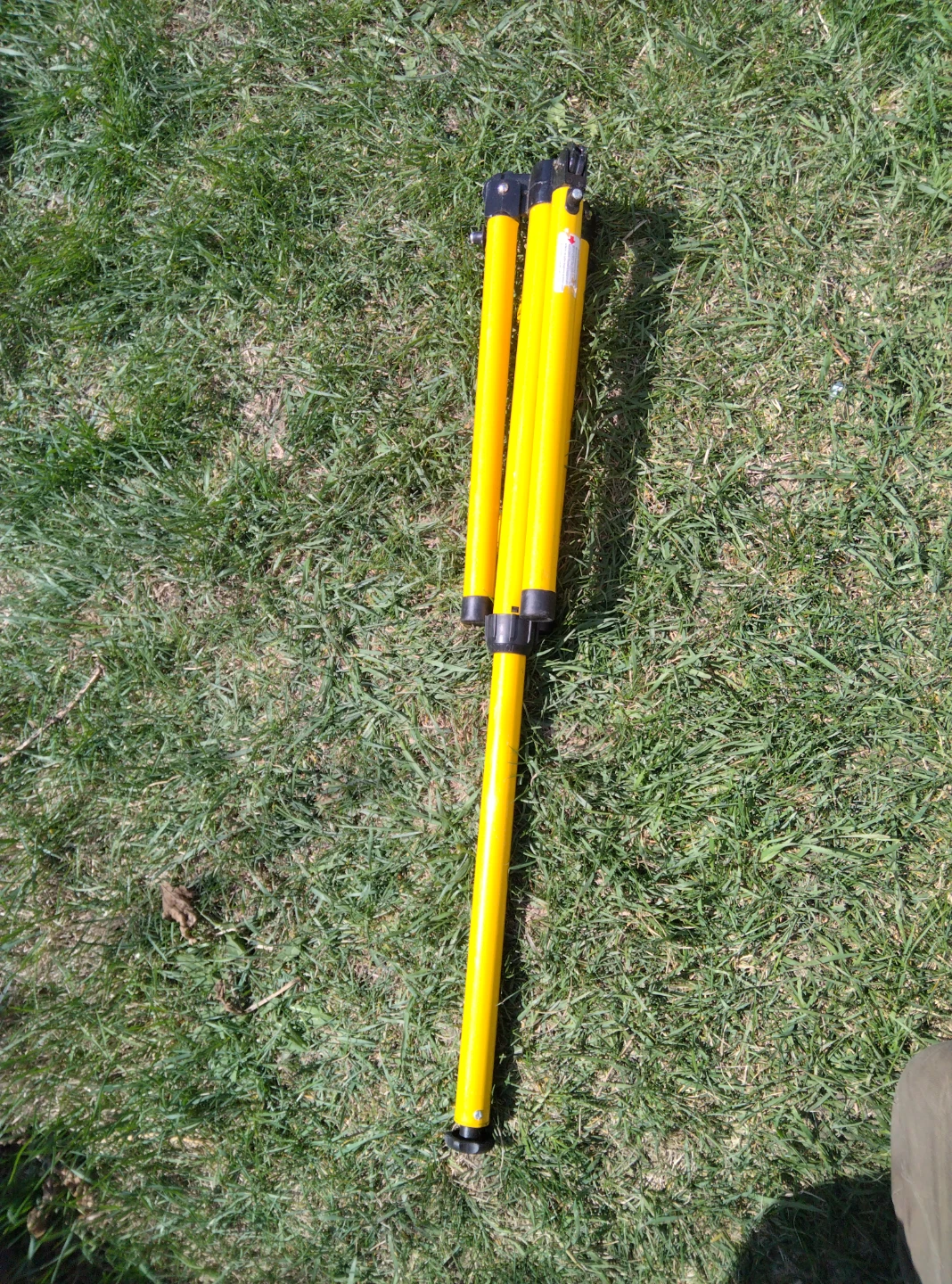 Yellow Tripod Stand