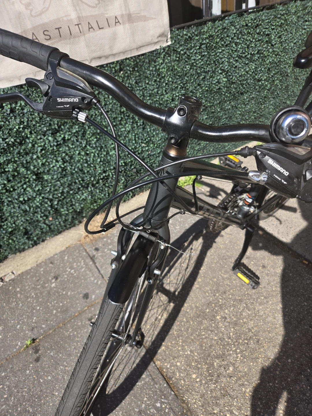 Trek FX 2 Hybrid Bike - photo 2