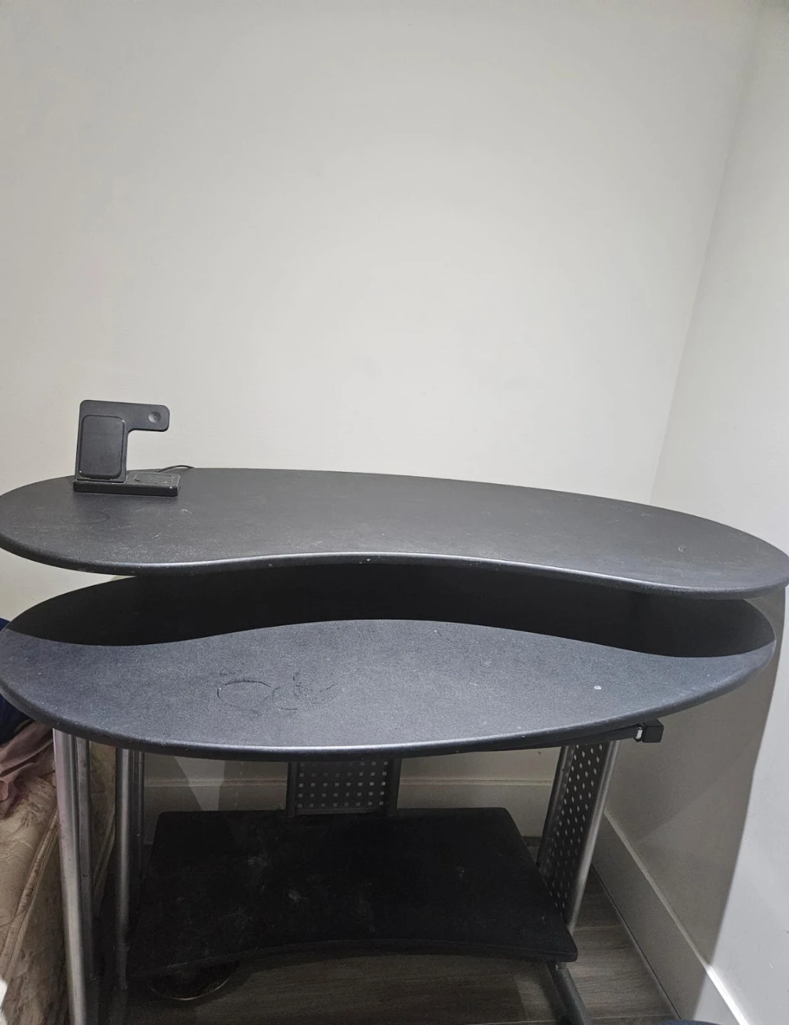 Black Curved Computer Desk