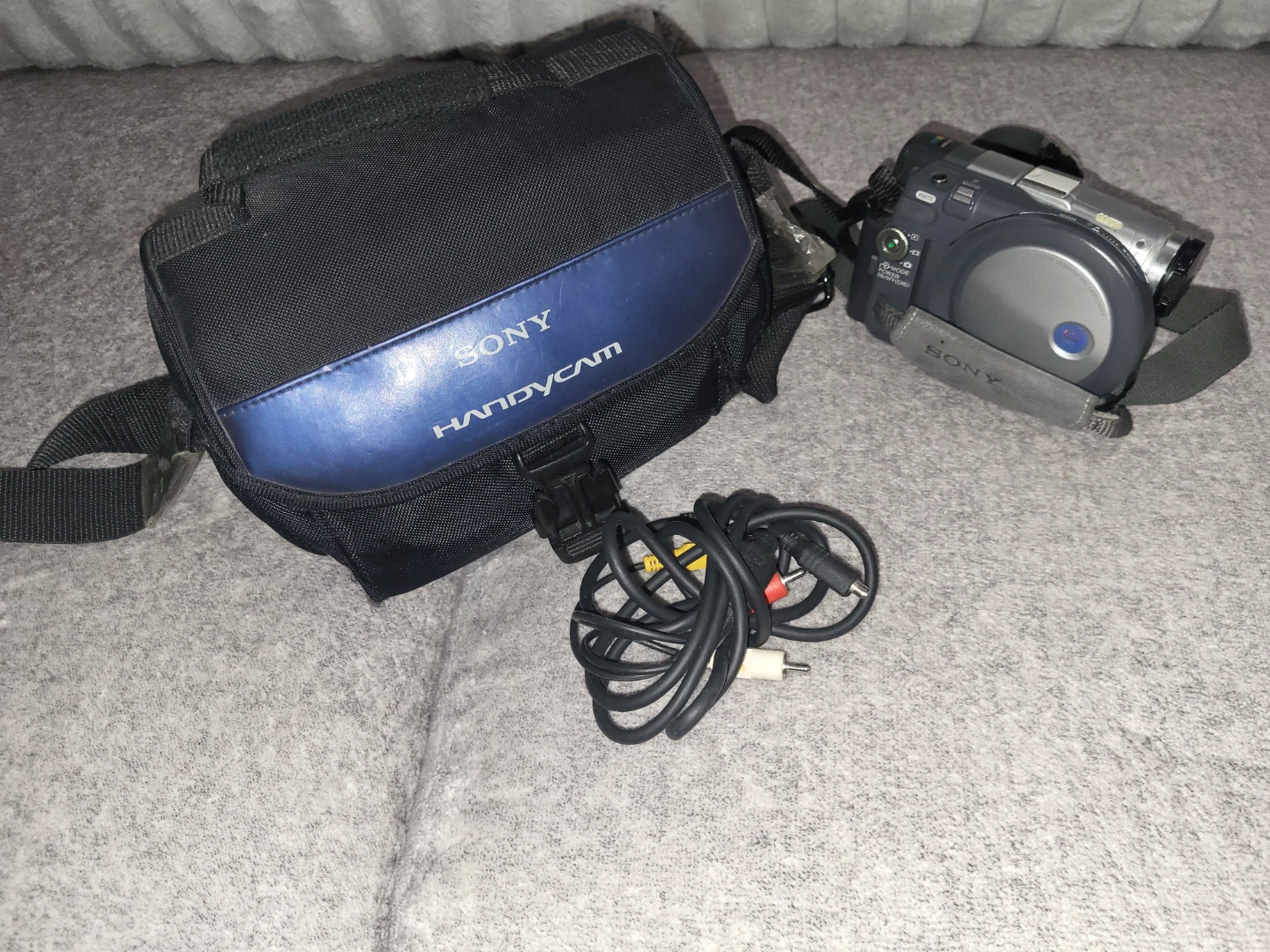 Sony Handycam Mega Pixel DVD Camcorder - photo 3