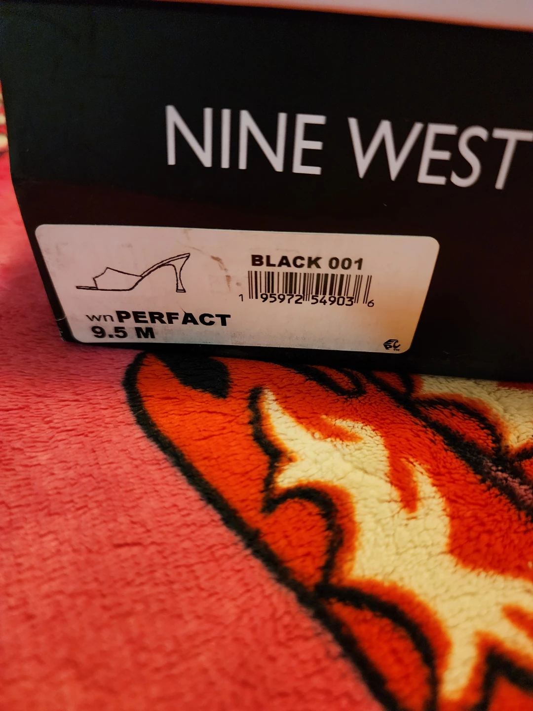 Nine West "Perfect" Black Mules - Size 9.5 - photo 4