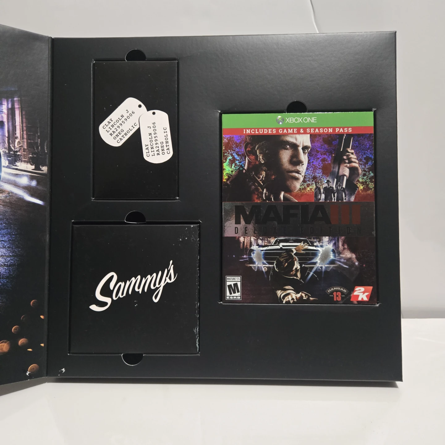 Mafia III Collector's Edition Xbox One Game.  Opne box. - photo 5