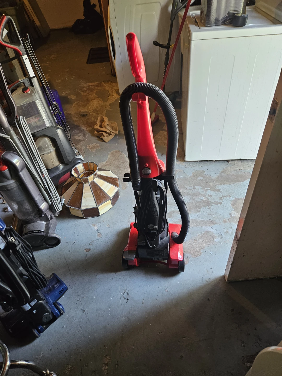 Dirt Devil Featherlite Cyclonic Vacuum Cleaner - photo 5