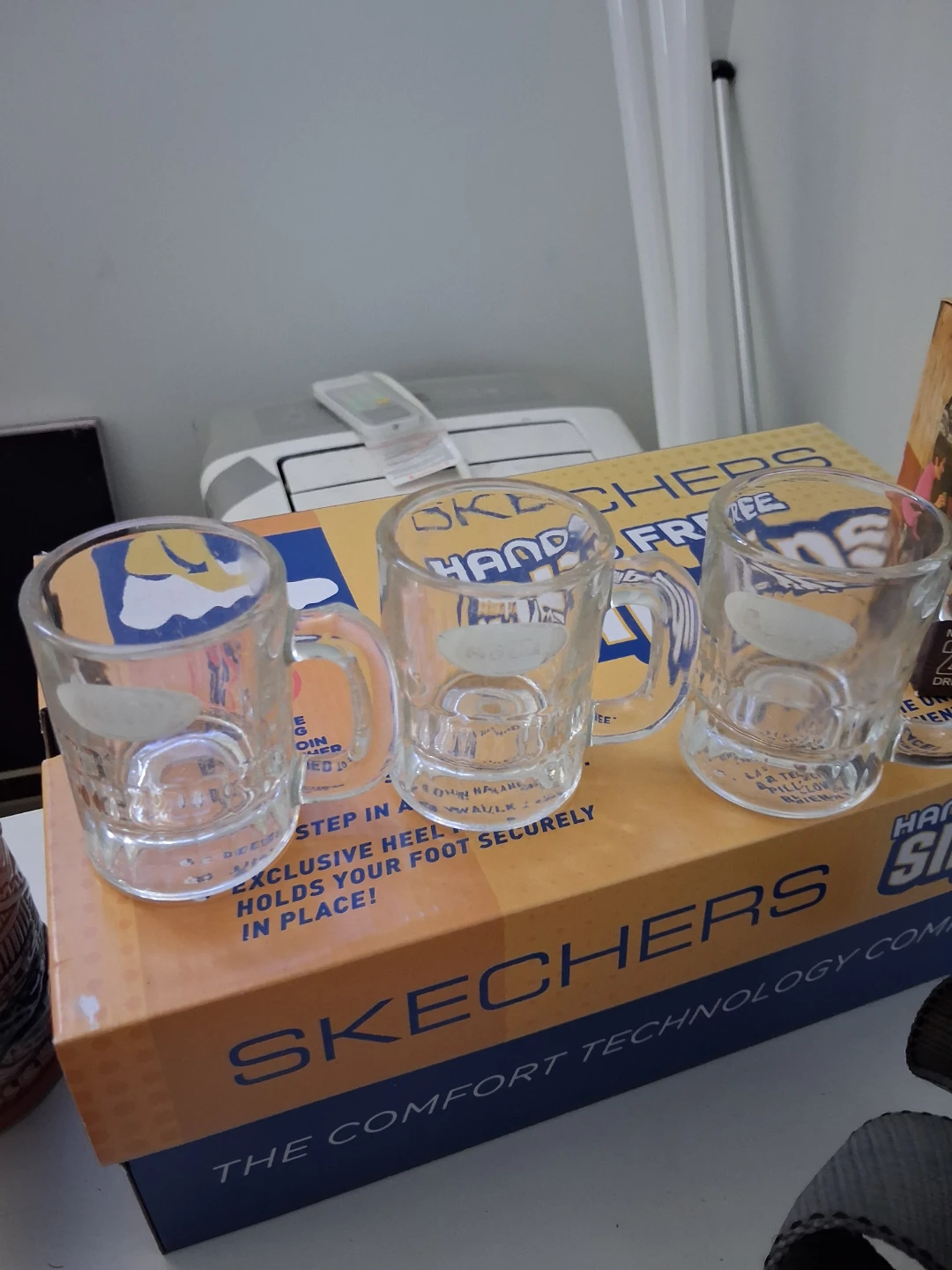 Set of 3 Glass Mugs