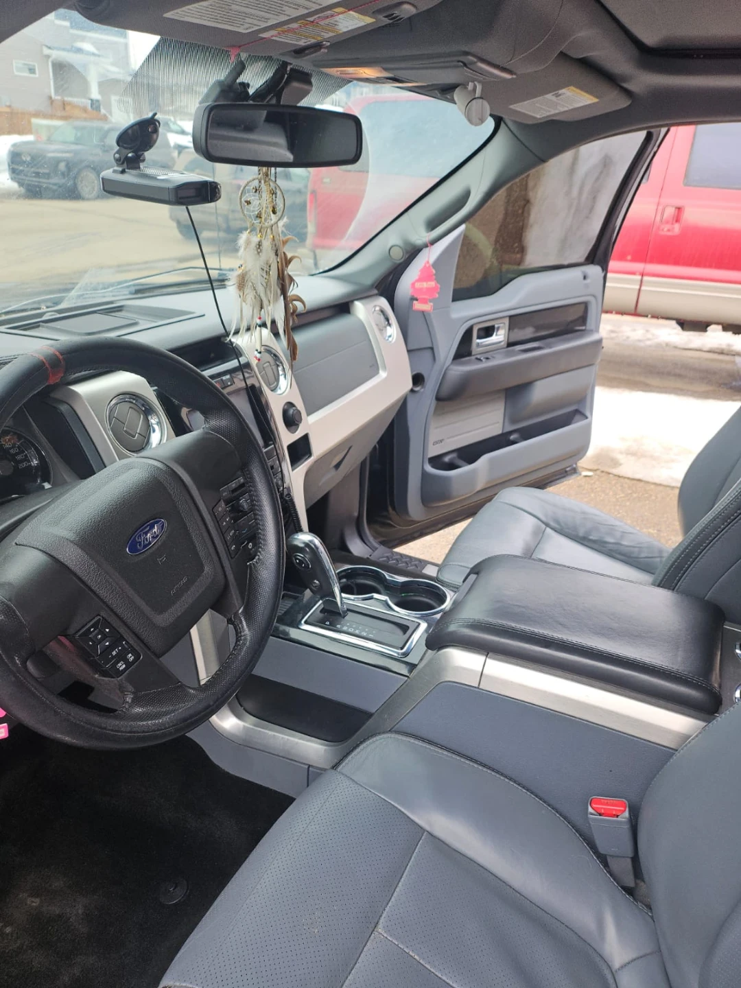 Mobile car detailing