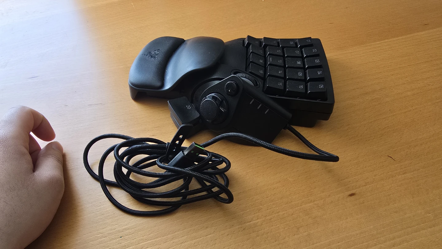 Razer Tartarus Pro Gaming Keypad - photo 2