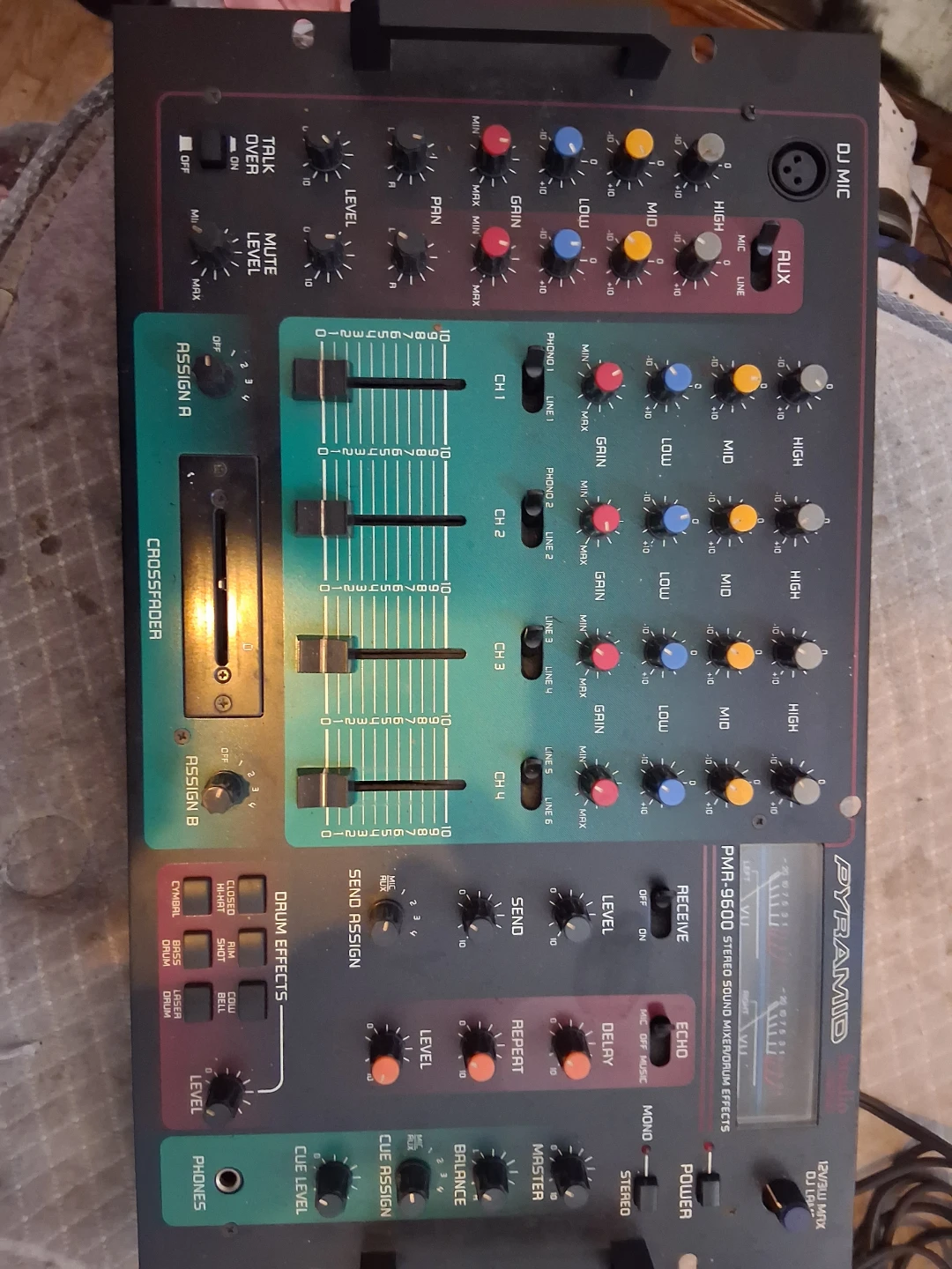 Pyramid PMR-9600 Stereo Sound Mixer / Drum Effects DJ Mixer - photo 2