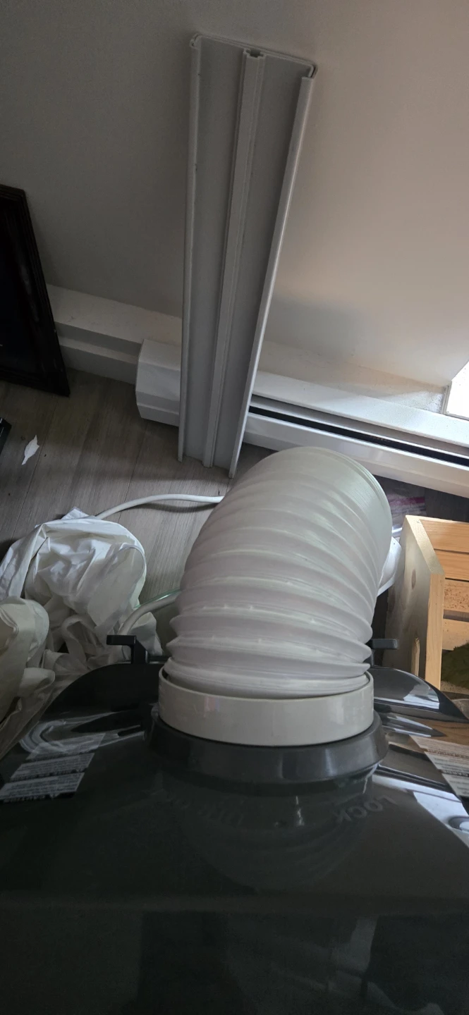 Insignia Portable Air Conditioner NS-AC10PWH9-C - photo 3