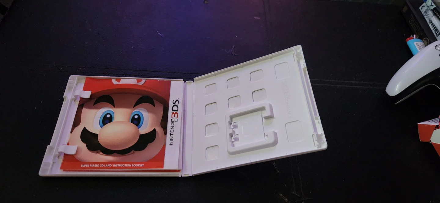 Super Mario 3D Land Case & Manual Only - photo 2