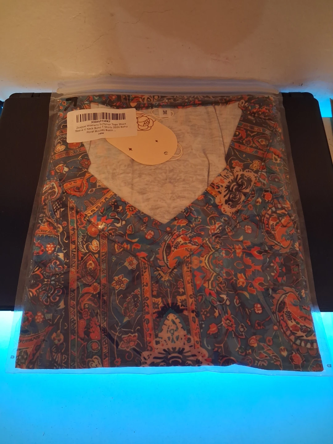 Women's V-Neck Short Sleeve Paisley Print Top - photo 2