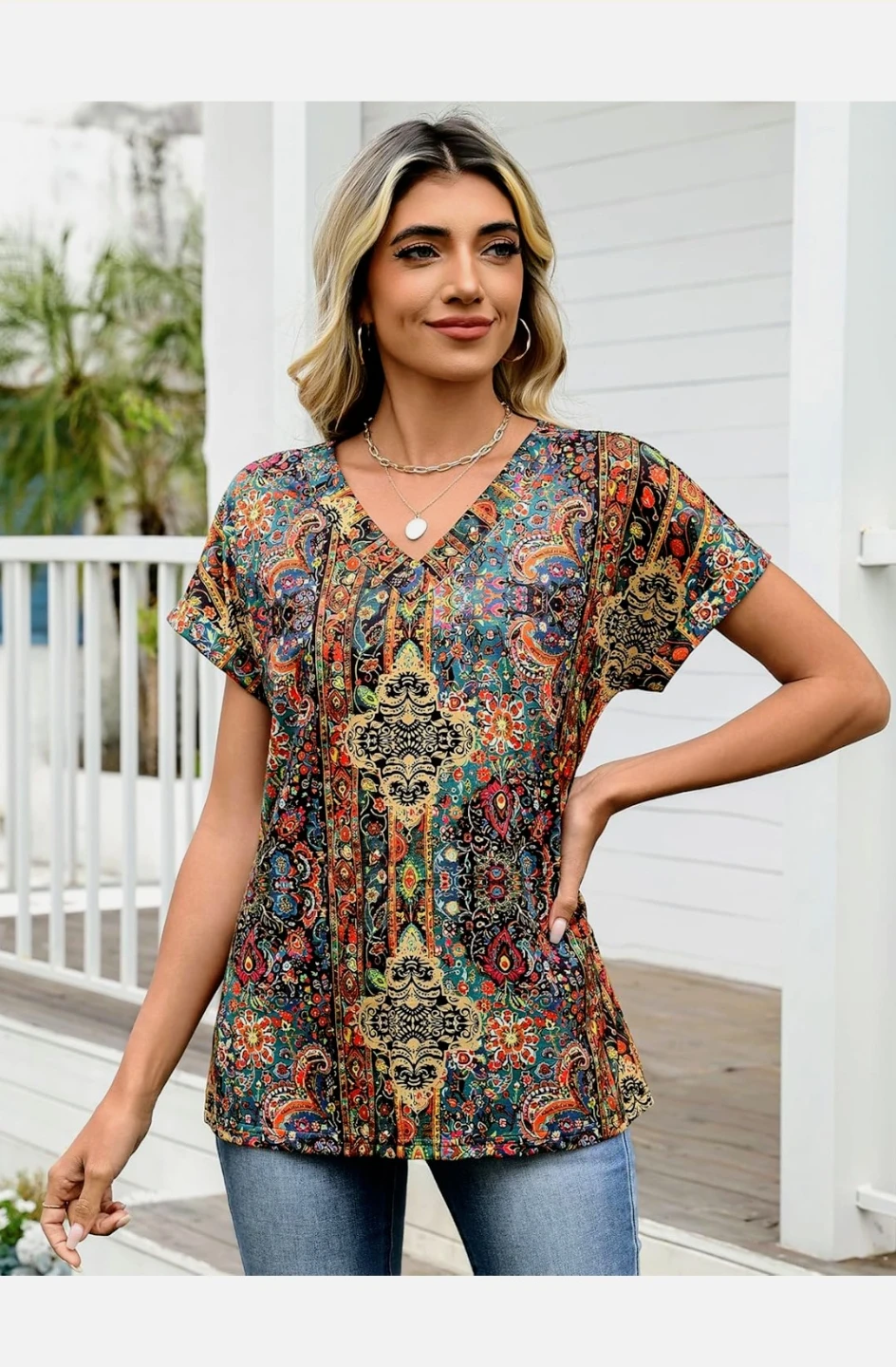 Women's V-Neck Short Sleeve Paisley Print Top