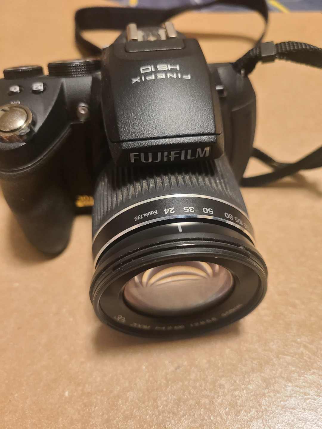 Fujifilm FinePix HS10 10MP Digital Camera - photo 4