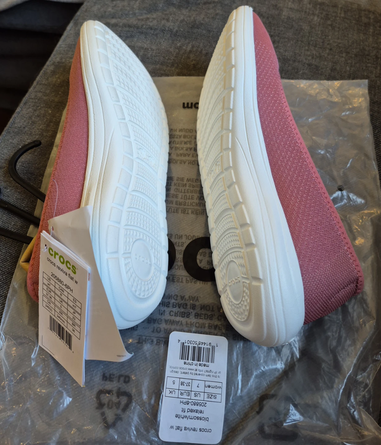 Crocs Reviva Flat W Shoes Pink Size 7 - photo 2