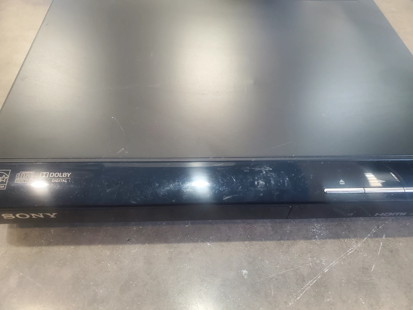 Sony DVP-SR510H HDMI DVD CD Player