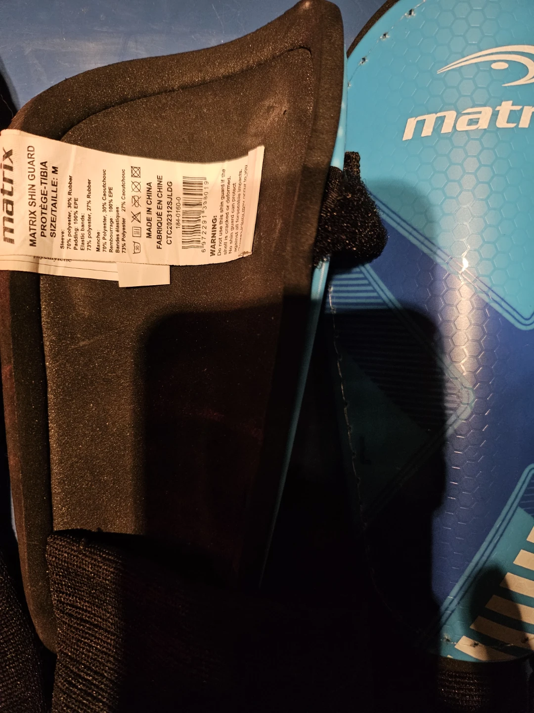 Umbro and Matrix Shin Guards - Size S & M and 12/17 - photo 3