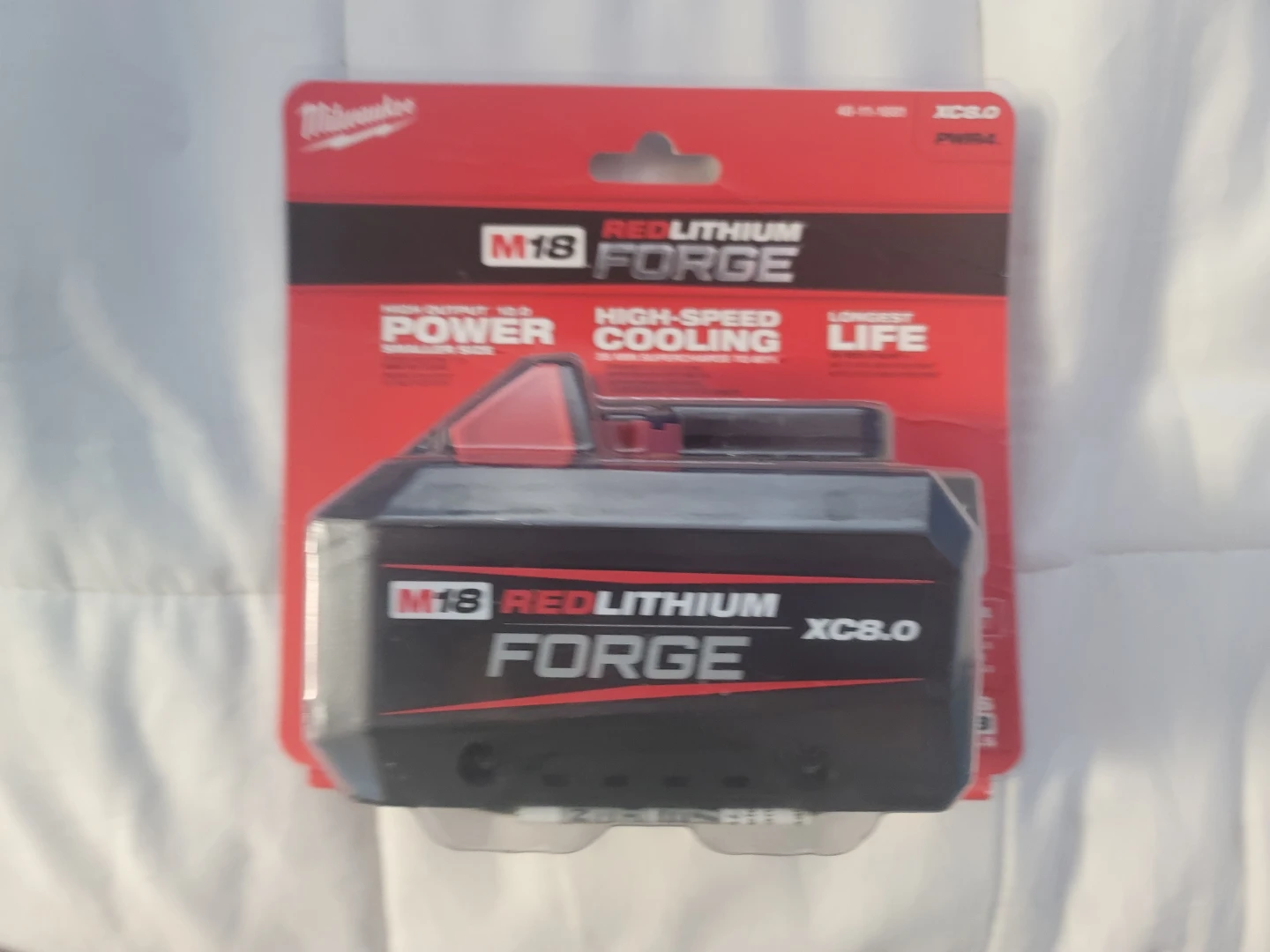 SEALED Milwaukee M18 Red FORGE XC8.0 Battery